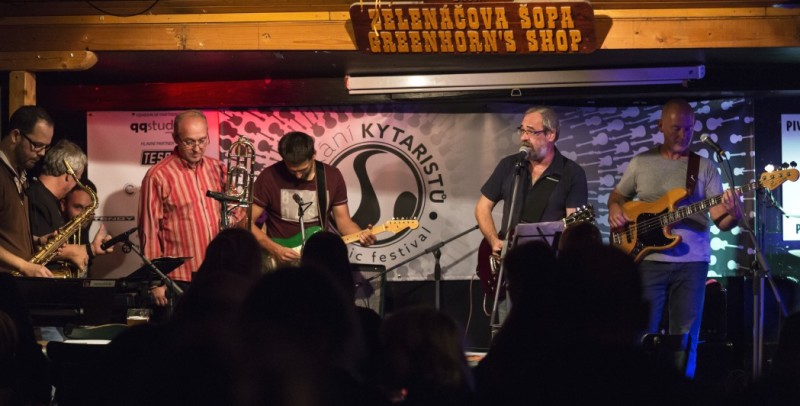 Závěr zlínské části festivalu partřil legendě Blues Station.